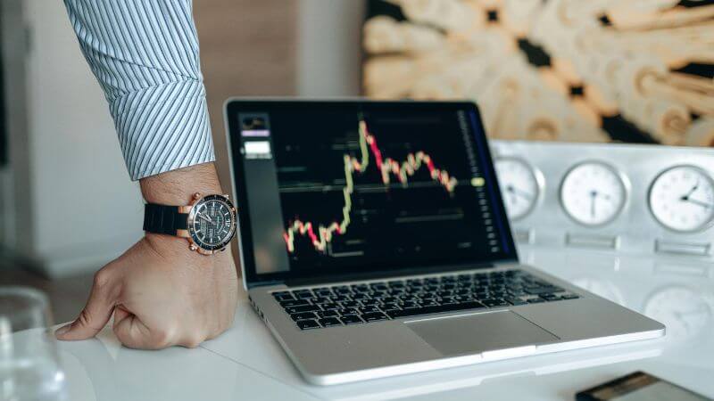 blog traffic growth chart for beginners who start a blog and make money